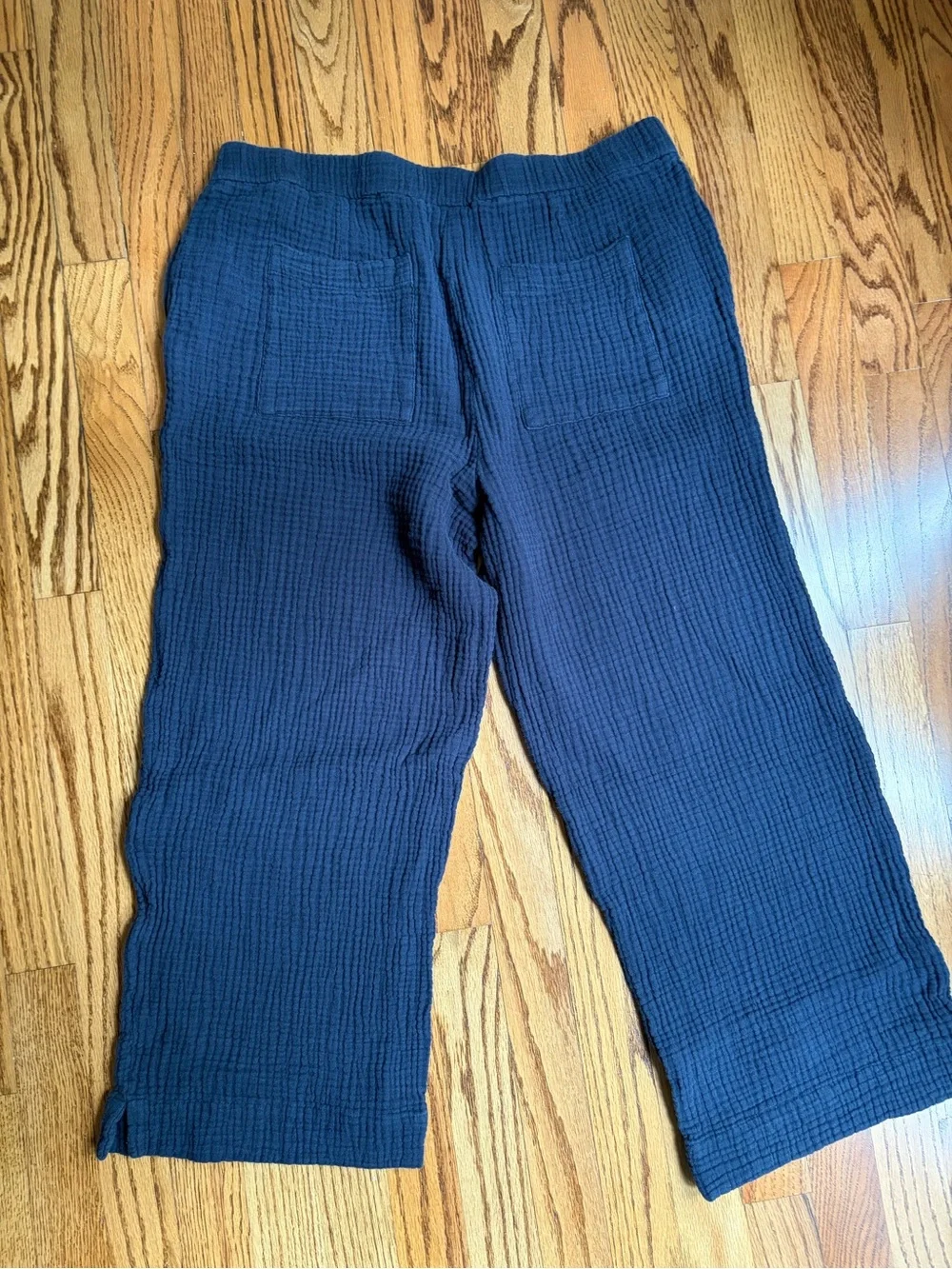 J. Jill Navy Blue Women’s Casual Guaze Capris - Picture 2 of 5